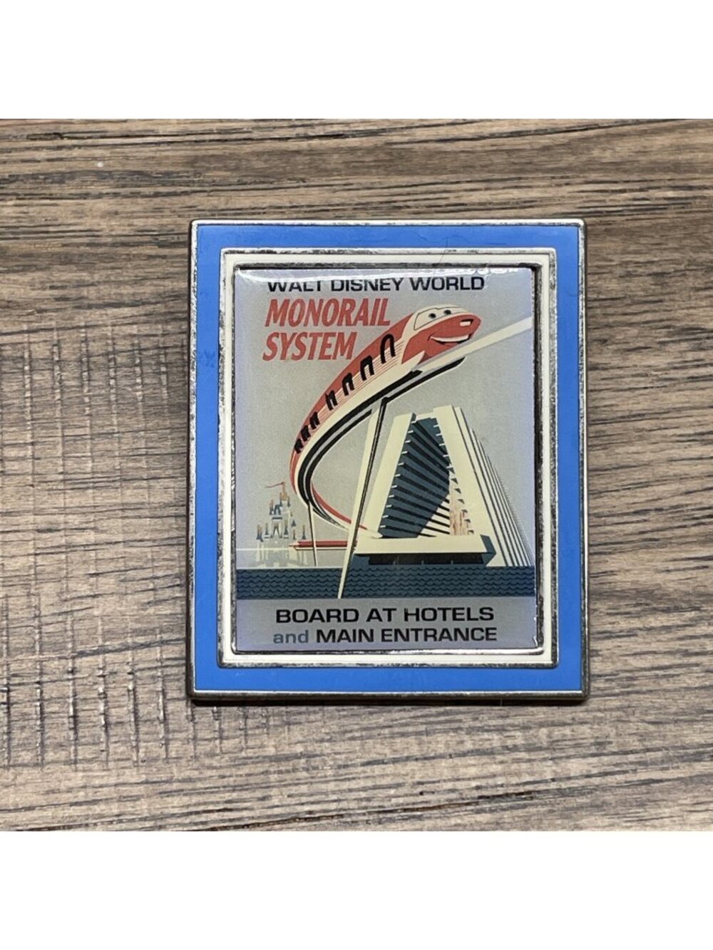 DISNEY DLR DISNEY PIXAR CARS DISNEYLAND ATTRACTION POSTERS MONORAIL PIN KG JD